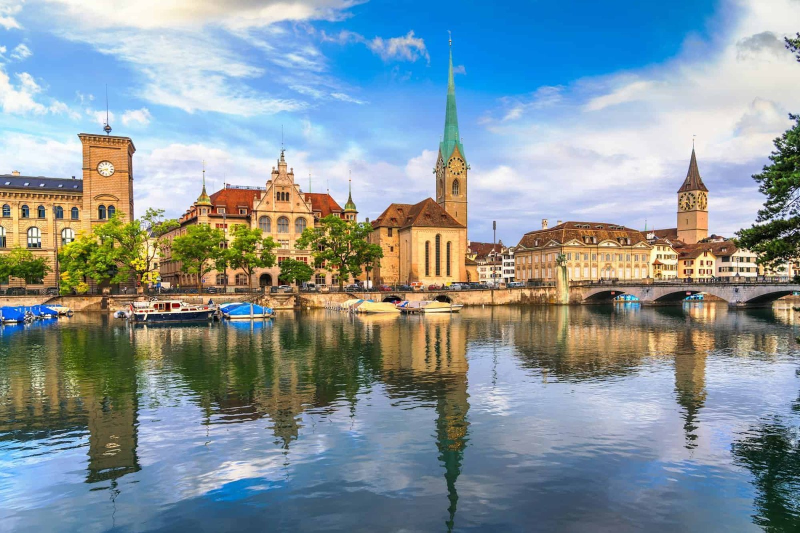Exploring the Scenic Beauty of Zurich, Switzerland